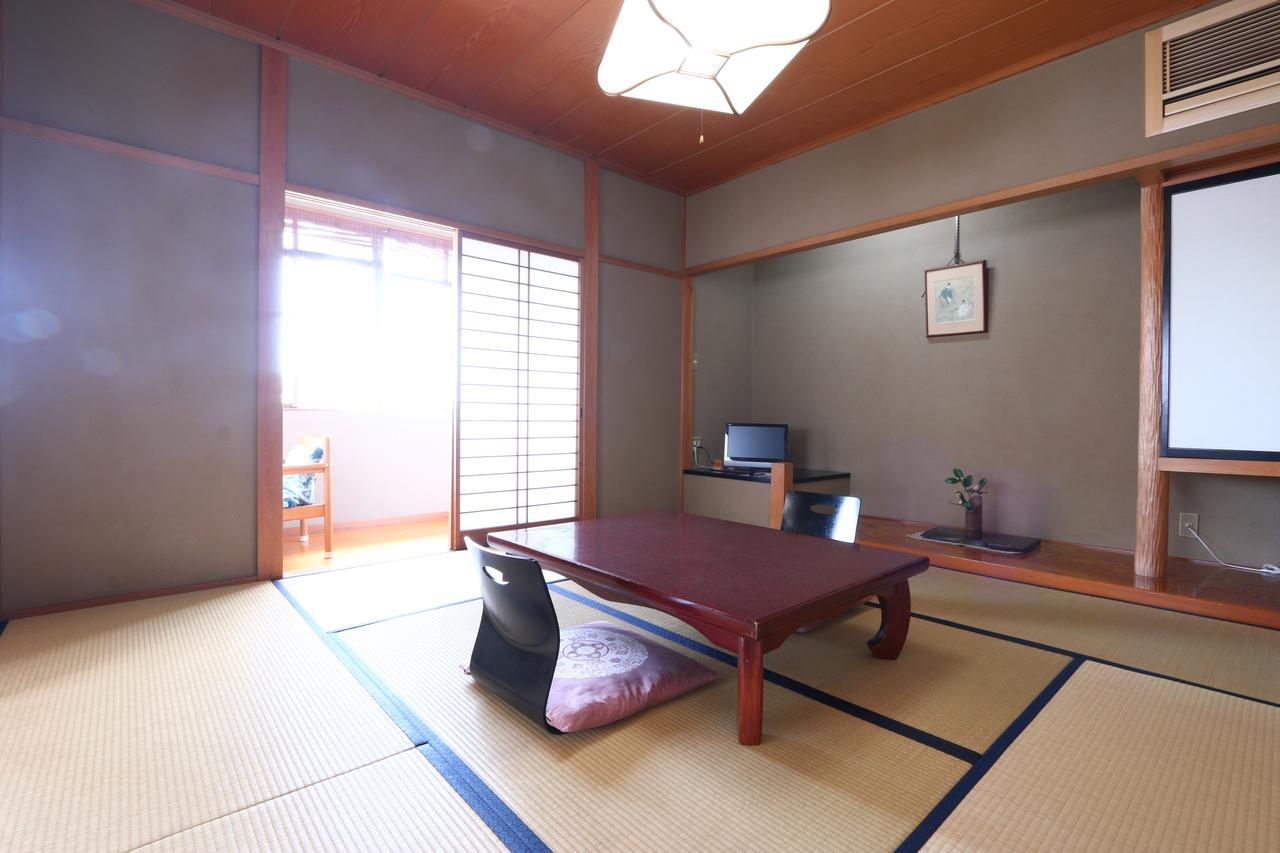 Okaya Ryokan Okicu Szoba fotó